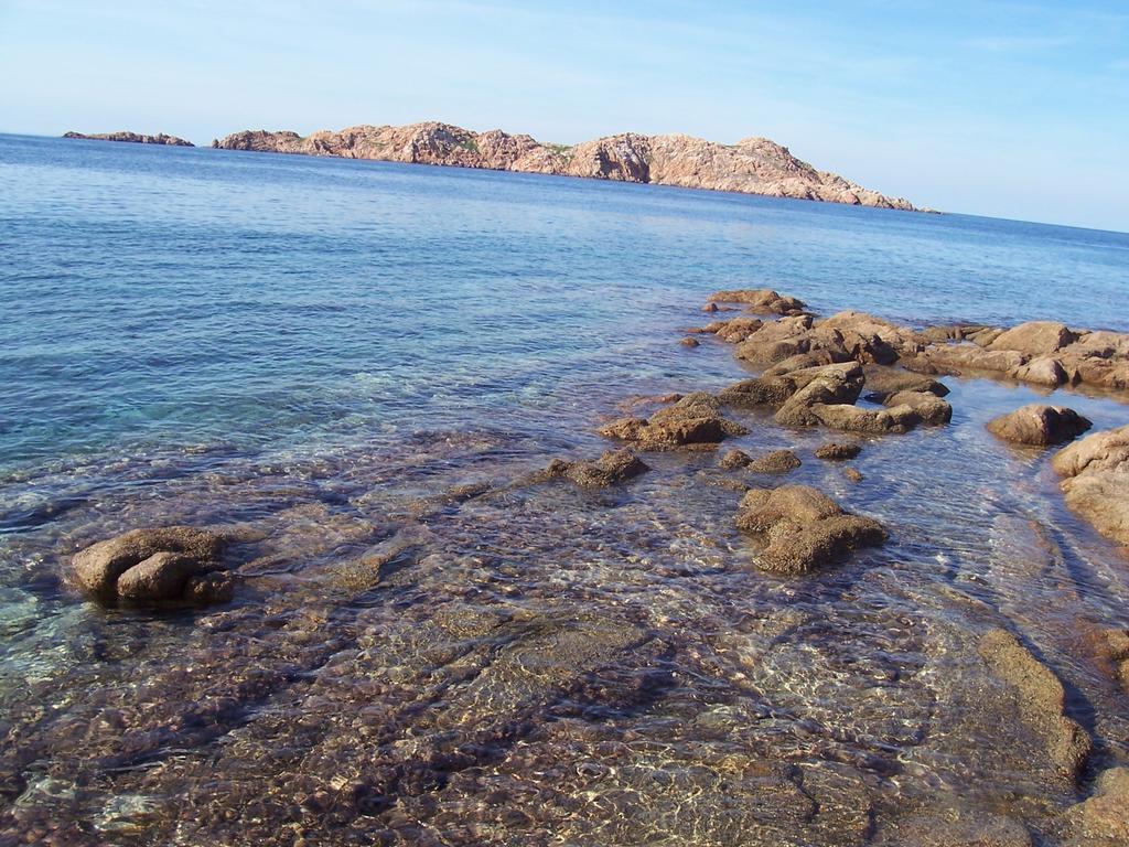 Isola Rossa Appartamenti Paduledda Kültér fotó
